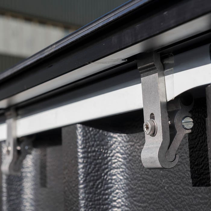 Mountain Roll Top Roller Shutter Black | Mitsubishi L200 Series 5/6 2015-2022 Double Cab 4 Mountain Roll Top Roller Shutter Black | Mitsubishi L200 Series 5/6 2015-2022 Double Cab - Image 4