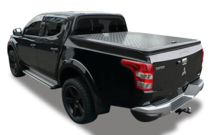 EGR Aluminium Tonneau Cover to fit the Mitsubishi L200 Series 5/6 in black finish