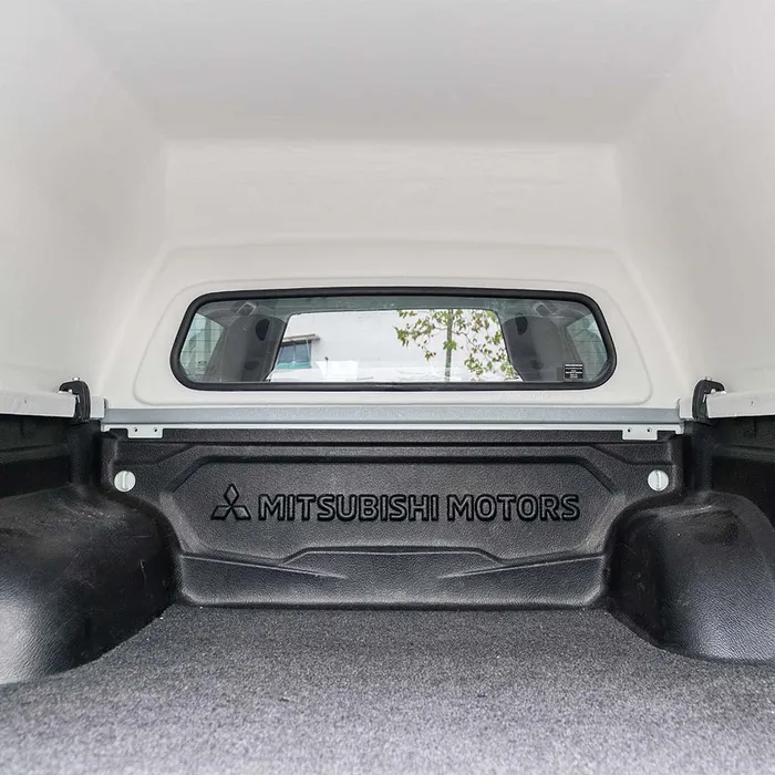 Truckman Classic High-Roof Hardtop Canopy | Mitsubishi L200 Series 5/6 2015-2022 Double Cab 5 Truckman Classic High-Roof Hardtop Canopy | Mitsubishi L200 Series 5/6 2015-2022 Double Cab - Image 5