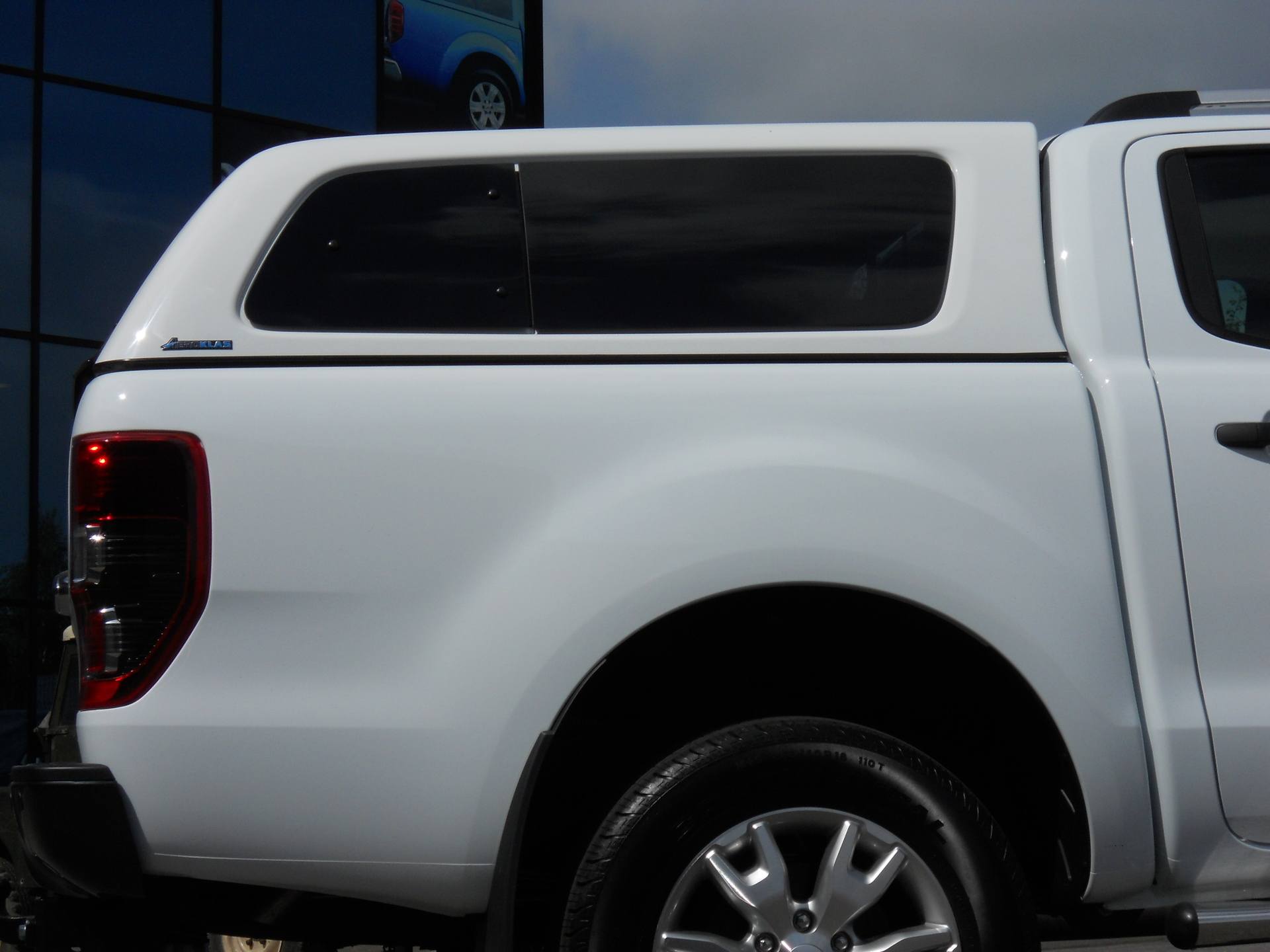 Aeroklas Leisure Hardtop Canopy | Ford Ranger Mk5/6/7 2012-2022 Double Cab 16 Aeroklas Leisure Hardtop Canopy | Ford Ranger Mk5/6/7 2012-2022 Double Cab - Image 16