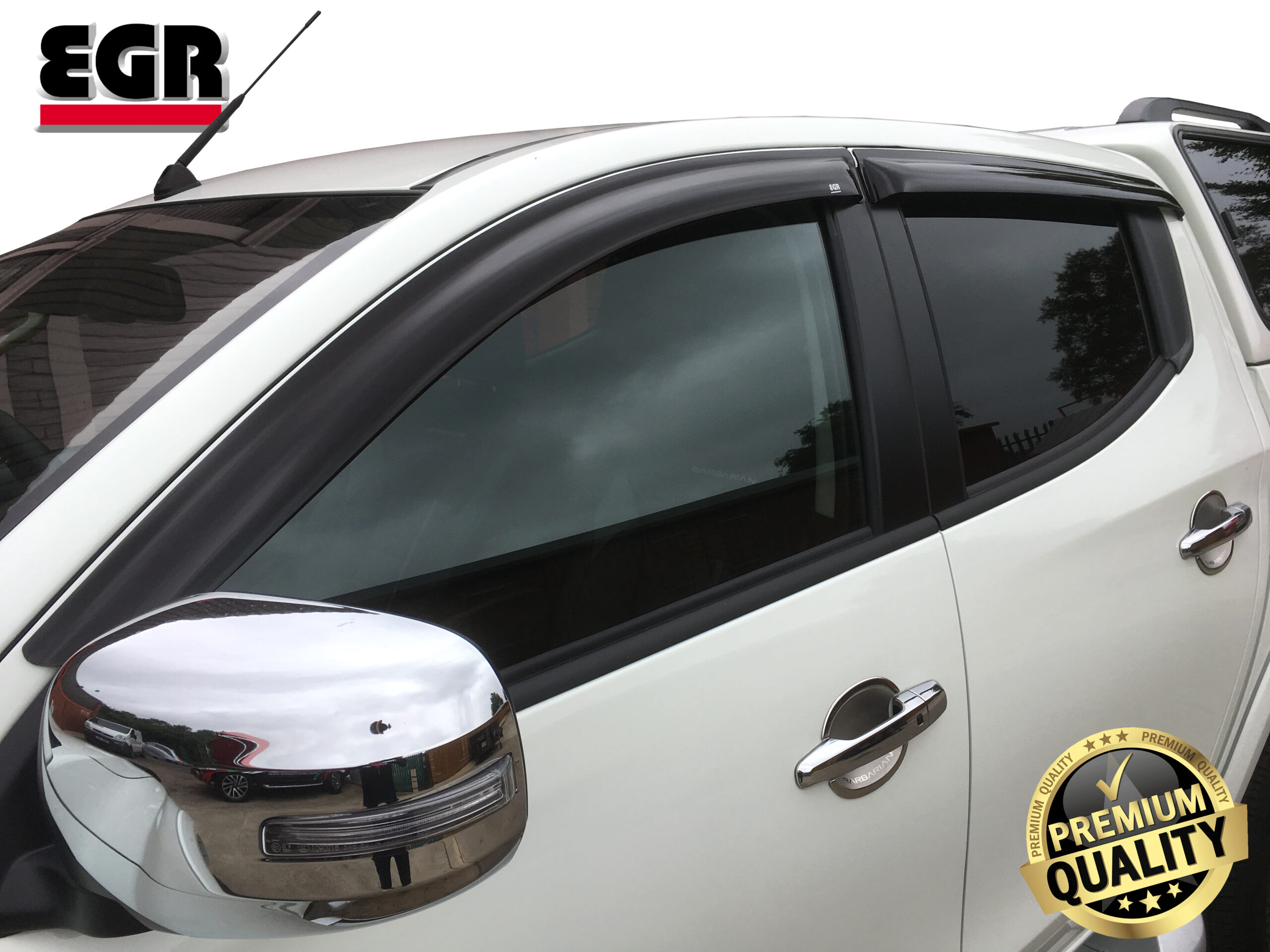EGR Quad Wind Deflectors | Mitsubishi L200 Series 5/6 2015-2022 Double Cab 1 Mitsubishi L200 EGR wind deflectors