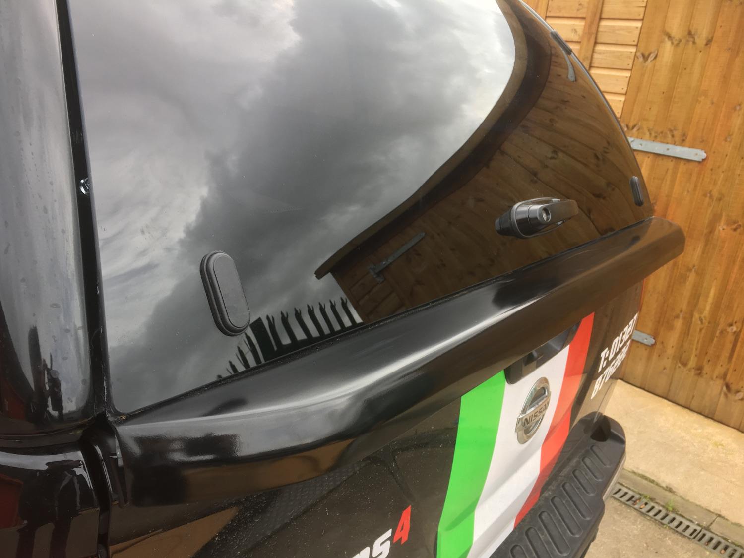 Lupo S1 Commercial Hardtop Canopy | Nissan Navara NP300 2016-2022 Double Cab 6 Lupo S1 Commercial Hardtop Canopy | Nissan Navara NP300 2016-2022 Double Cab - Image 6