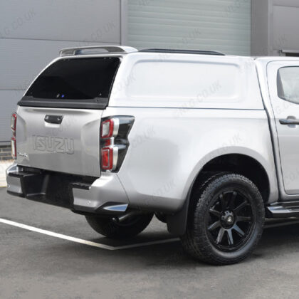 dmax-commercial-1