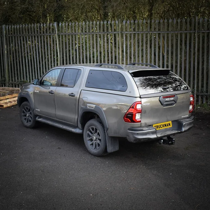 Truckman Grand Hardtop Canopy | Toyota Hilux 2016-ON Double Cab 5 Truckman Grand Hardtop Canopy | Toyota Hilux 2016-ON Double Cab - Image 5