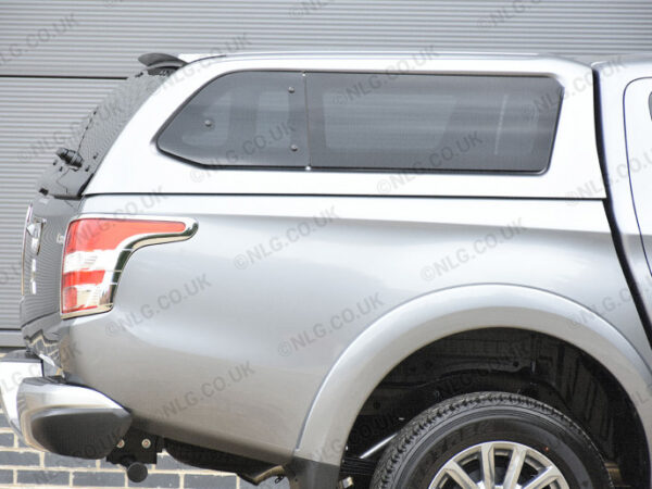 mitsubishi-l200-series-6-aeroklas-leisure-hard-top.jpg