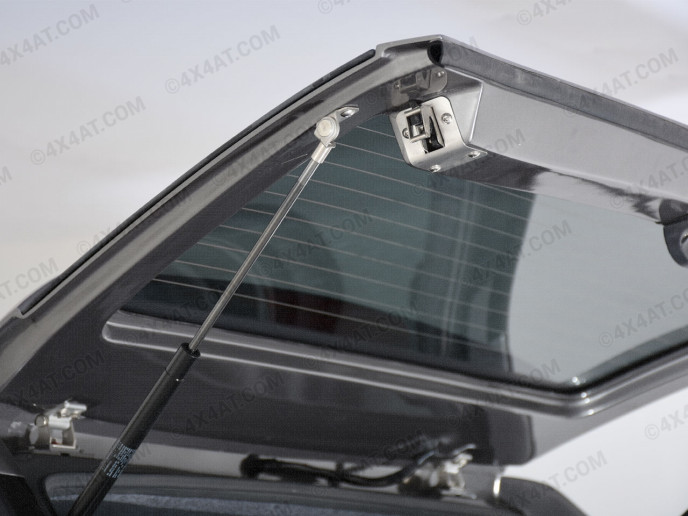 Alpha Type-E Leisure Hardtop Canopy | Nissan Navara NP300 2016-2022 Double Cab 7 Alpha Type-E Leisure Hardtop Canopy | Nissan Navara NP300 2016-2022 Double Cab - Image 7