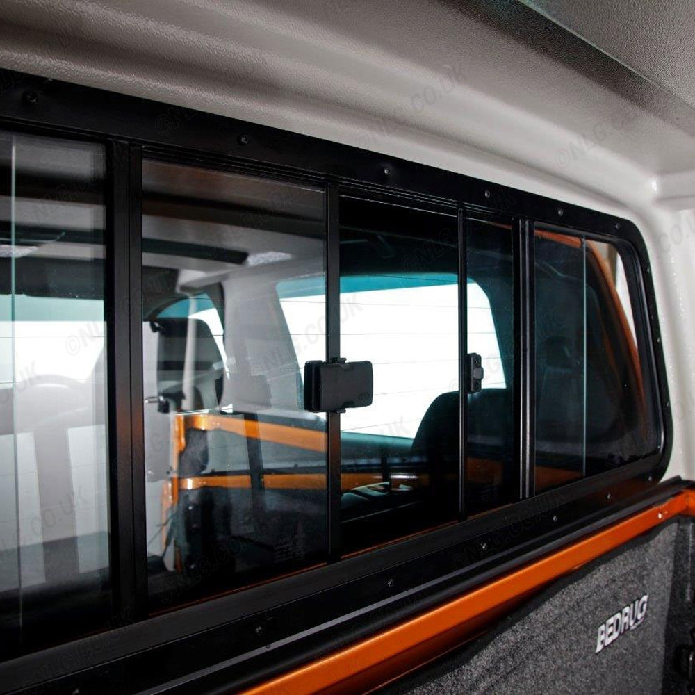 Aeroklas Leisure Hardtop Canopy | Ford Ranger Mk5/6/7 2012-2022 Double Cab 7 Aeroklas Leisure Hardtop Canopy | Ford Ranger Mk5/6/7 2012-2022 Double Cab - Image 7