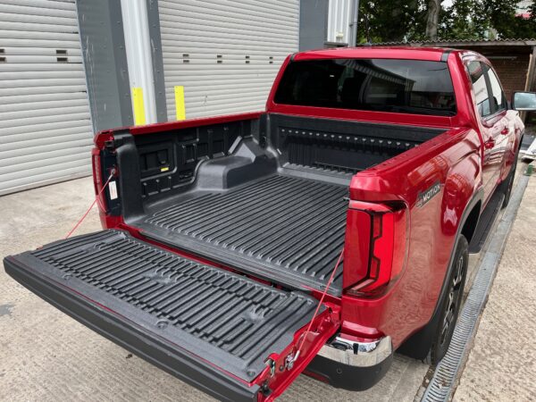 Under Rail Load Bed Liner | Volkswagen Amarok Mk3 2023-on Double Cab