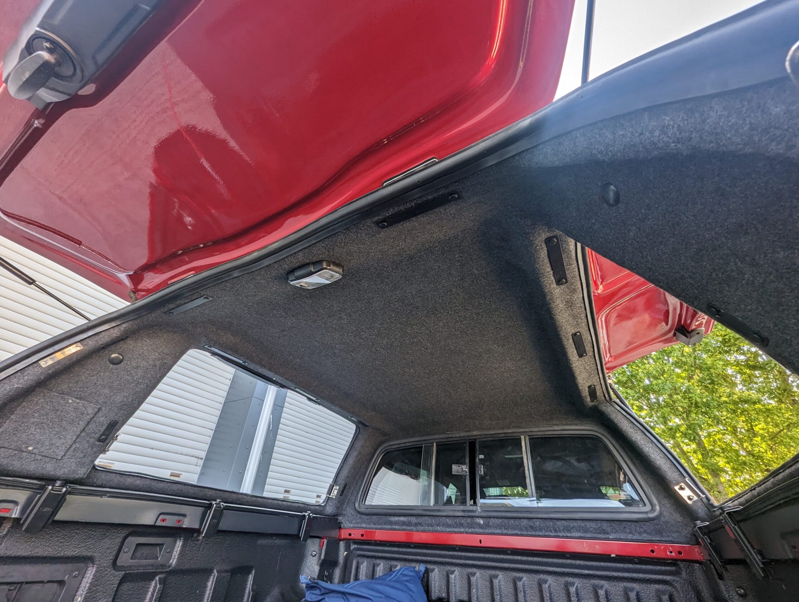 Fleet Runner Hardtop Canopy | Volkswagen Amarok Mk3 2023-on Double Cab 5 Fleet Runner Hardtop Canopy | Volkswagen Amarok Mk3 2023-on Double Cab - Image 5