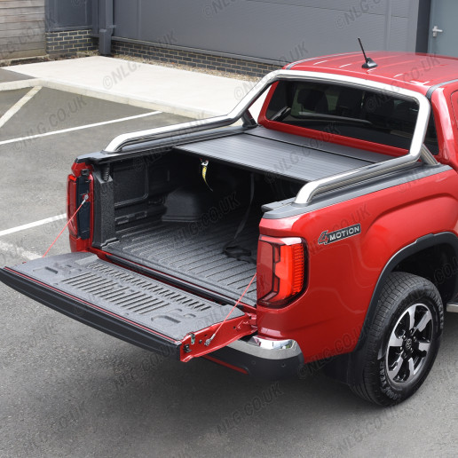 Mountain Top EvoM Roller Shutter | Volkswagen Amarok Mk3 2023-on Double Cab 1 Mountain Top EvoM Roller Shutter | Volkswagen Amarok Mk3 2023-on Double Cab