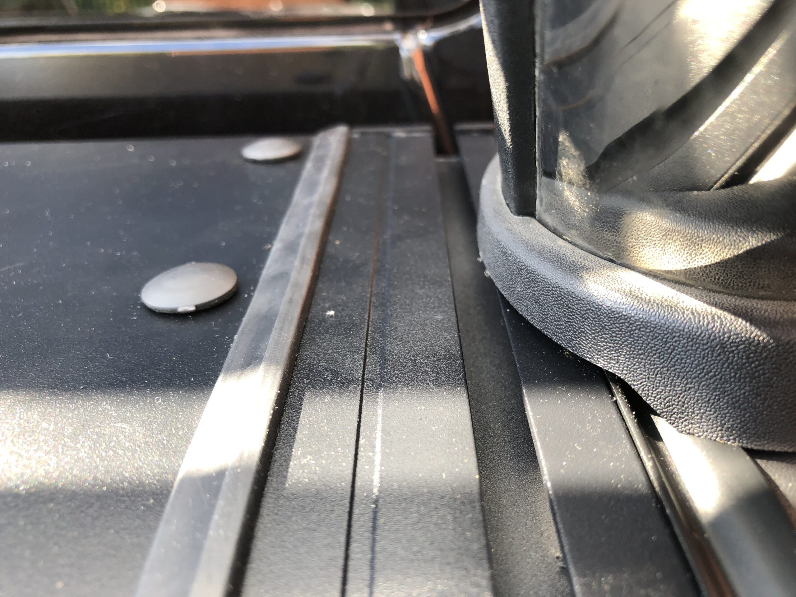 Roll-Shield Electric Roller Shutter | Volkswagen Amarok 2023-On Double Cab | All Models 6 Roll-Shield Electric Roller Shutter | Volkswagen Amarok 2023-On Double Cab | All Models - Image 6