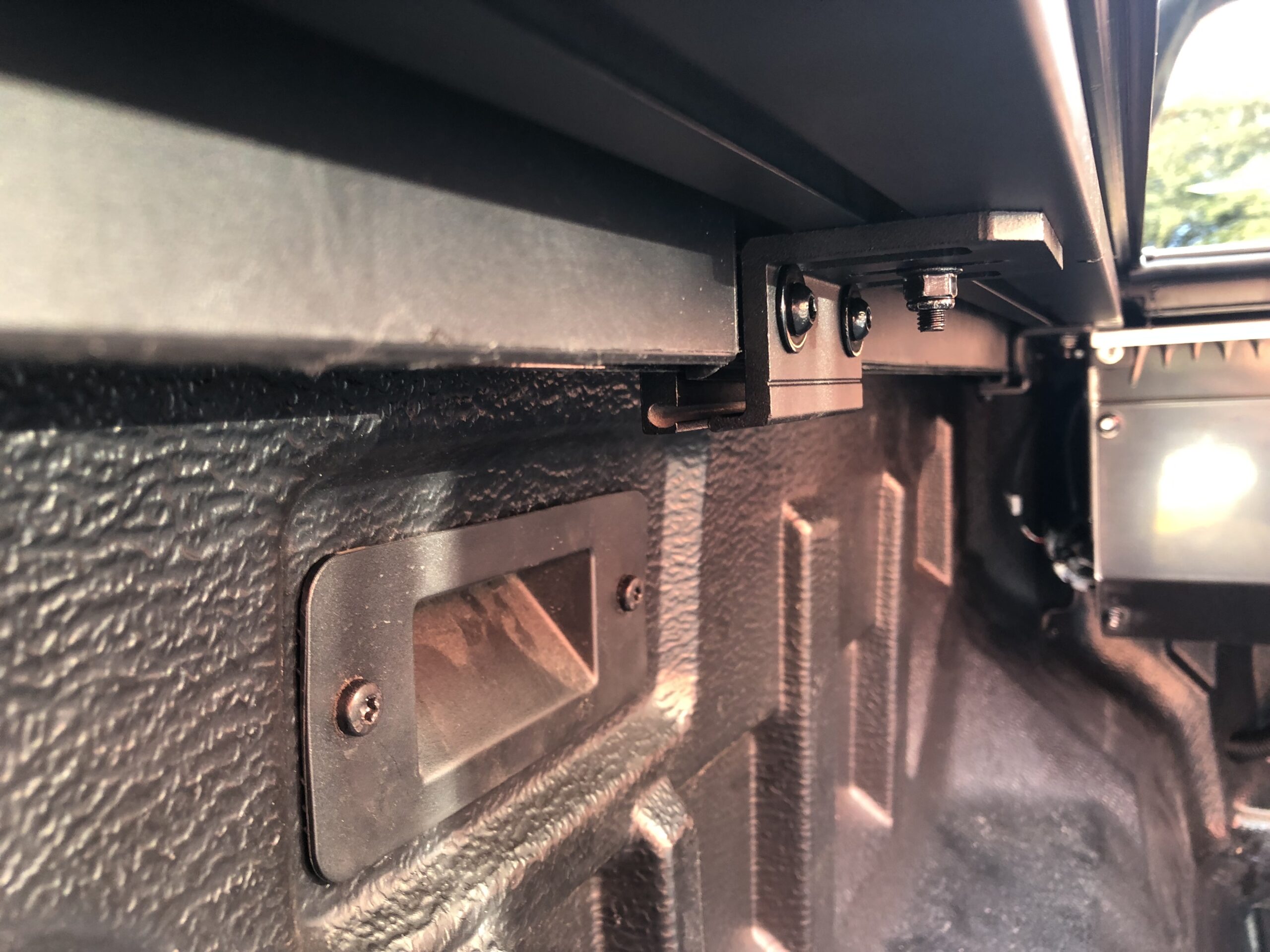 Roll-Shield Electric Roller Shutter | Volkswagen Amarok 2023-On Double Cab | All Models 9 Roll-Shield Electric Roller Shutter | Volkswagen Amarok 2023-On Double Cab | All Models - Image 9