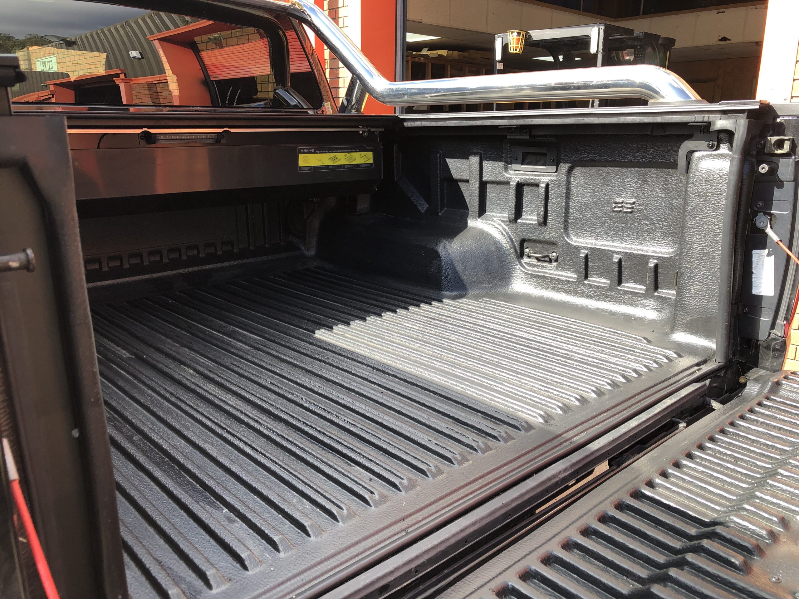 Roll-Shield Electric Roller Shutter | Volkswagen Amarok 2023-On Double Cab | All Models 3 Roll-Shield Electric Roller Shutter | Volkswagen Amarok 2023-On Double Cab | All Models - Image 3