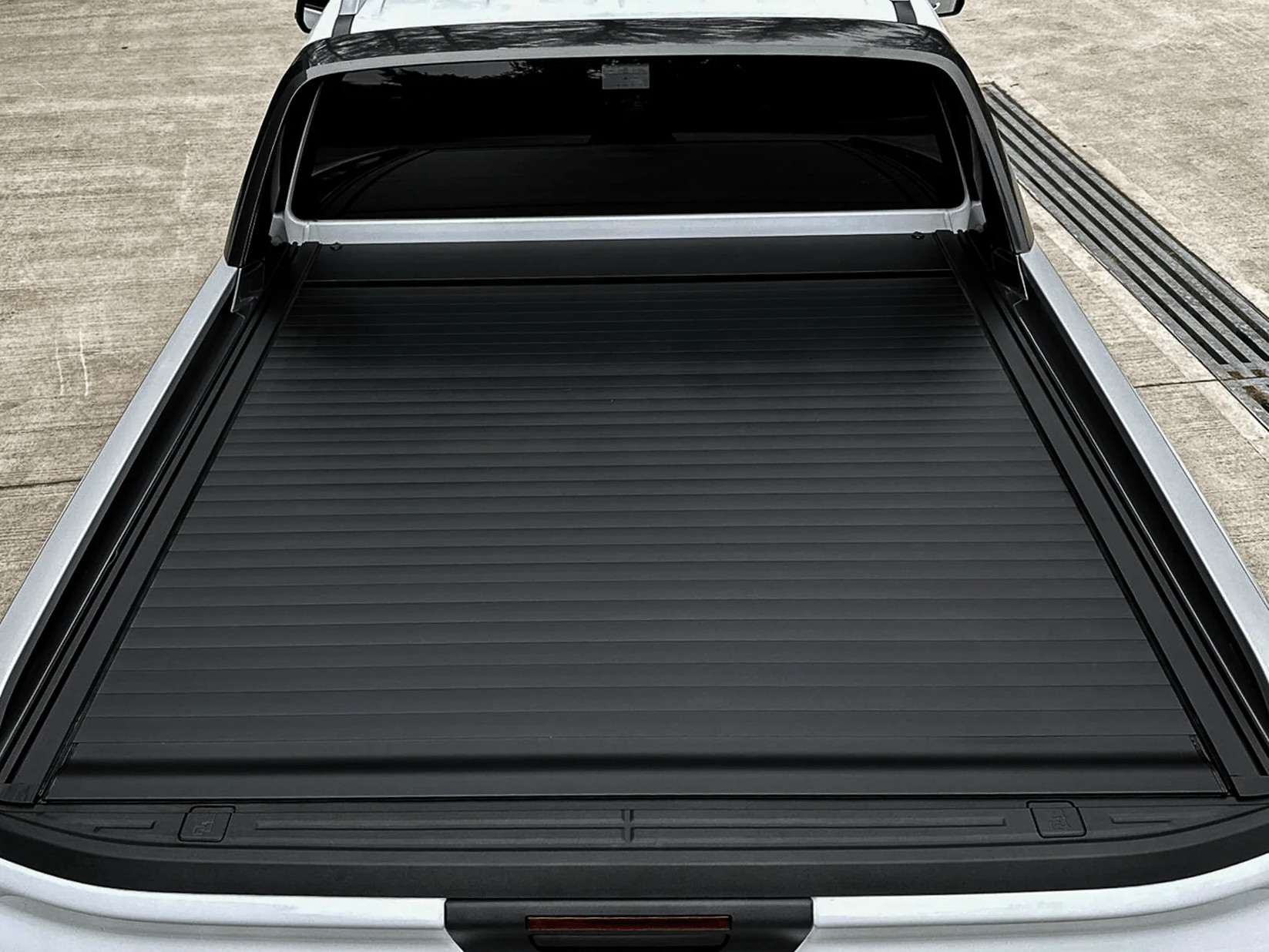 Ridgeback RTC Electric Roller Shutter | Ford Ranger Mk8 2023-on Double Cab 5 Ridgeback RTC Electric Roller Shutter | Ford Ranger Mk8 2023-on Double Cab - Image 5