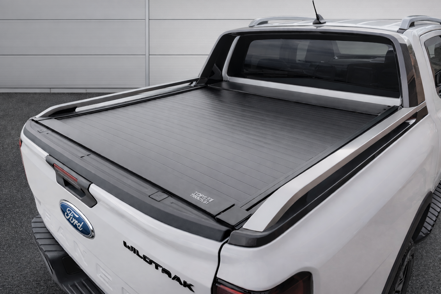 Ford Ranger 2023-On Manual Roller Shutter Roll Top Cover | Roll-Shield 1 Ford Ranger Roller Shutter, Roll-Shield 2023+