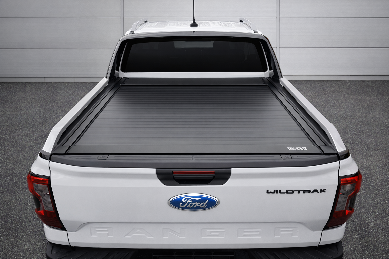 Ford Ranger 2023-On Electric Roller Shutter Roll Top Cover | Roll-Shield 5 Ford Ranger 2023-On Electric Roller Shutter Roll Top Cover | Roll-Shield - Image 5