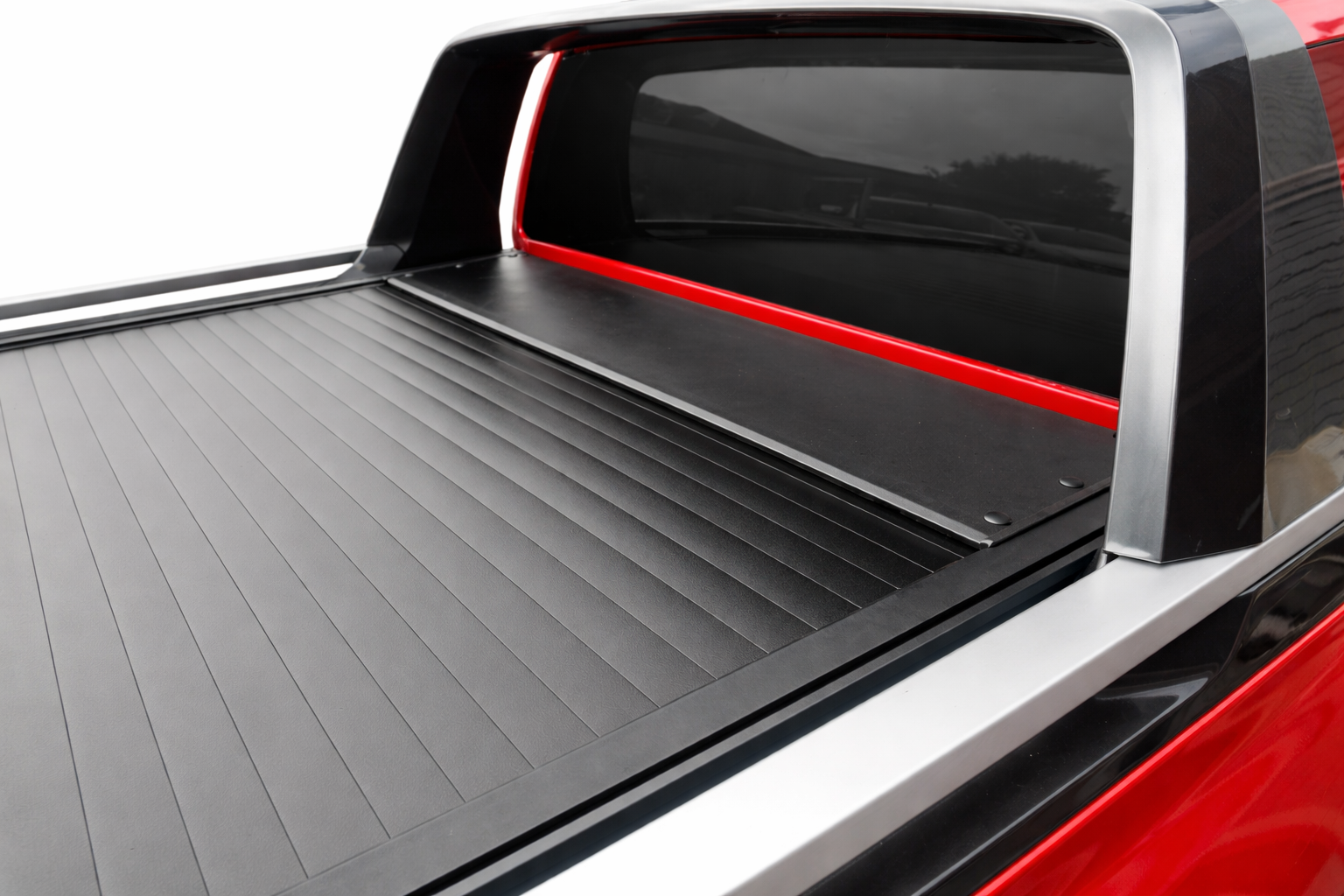 Ford Ranger 2023-On Manual Roller Shutter Roll Top Cover | Roll-Shield 6 Ford Ranger 2023-On Manual Roller Shutter Roll Top Cover | Roll-Shield - Image 6