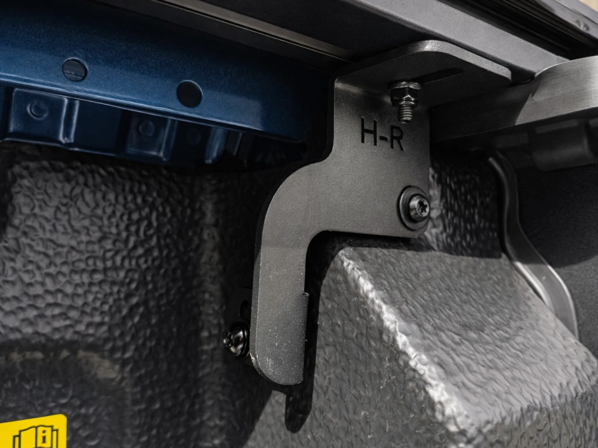 Ford Ranger 2023-On Electric Roller Shutter Roll Top Cover | Roll-Shield 10 Ford Ranger 2023-On Electric Roller Shutter Roll Top Cover | Roll-Shield - Image 10