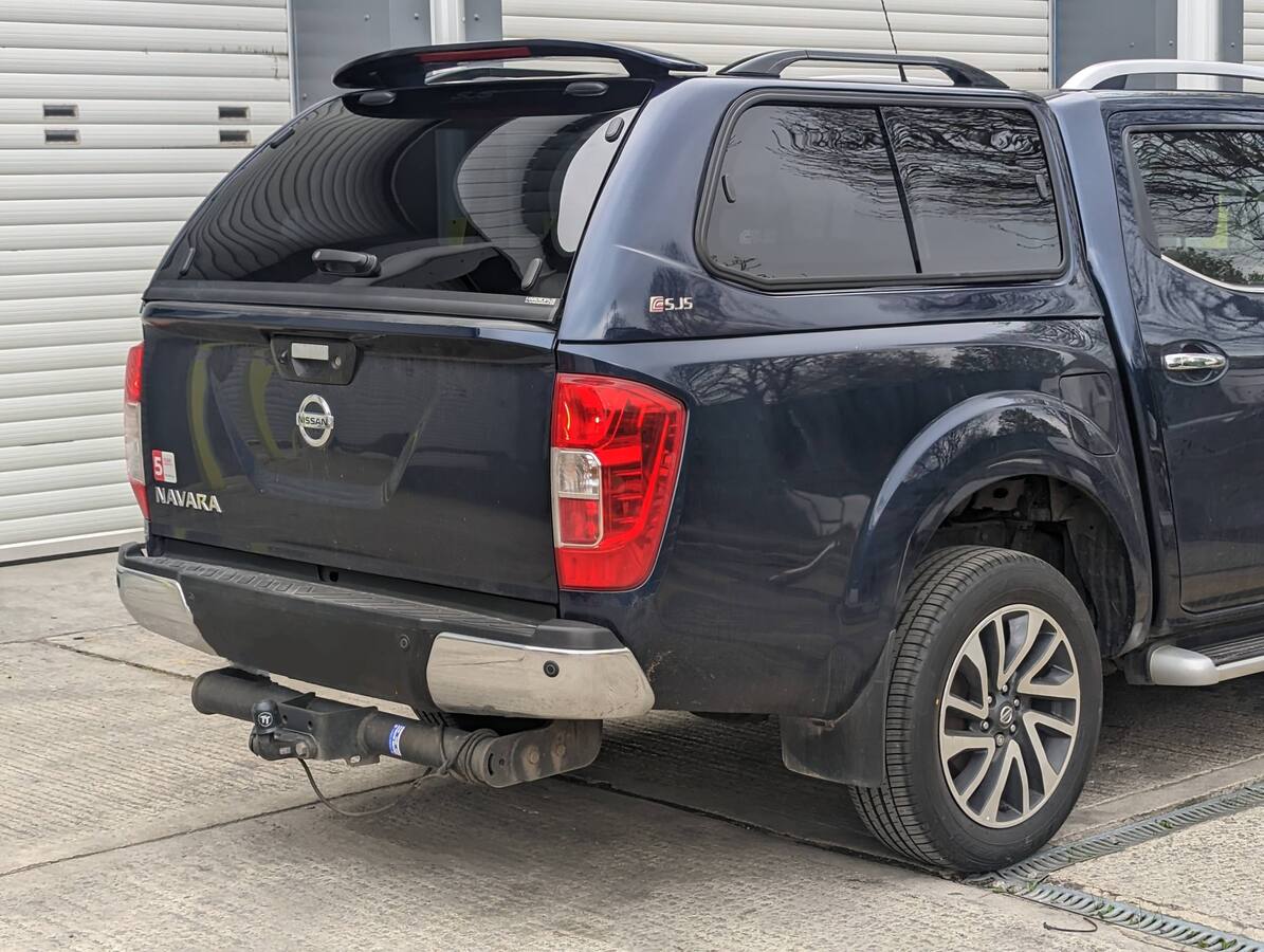 SJS Leisure Hardtop Canopy | Nissan Navara NP300 2016-2022 Double Cab 2 SJS Leisure Hardtop Canopy | Nissan Navara NP300 2016-2022 Double Cab - Image 2