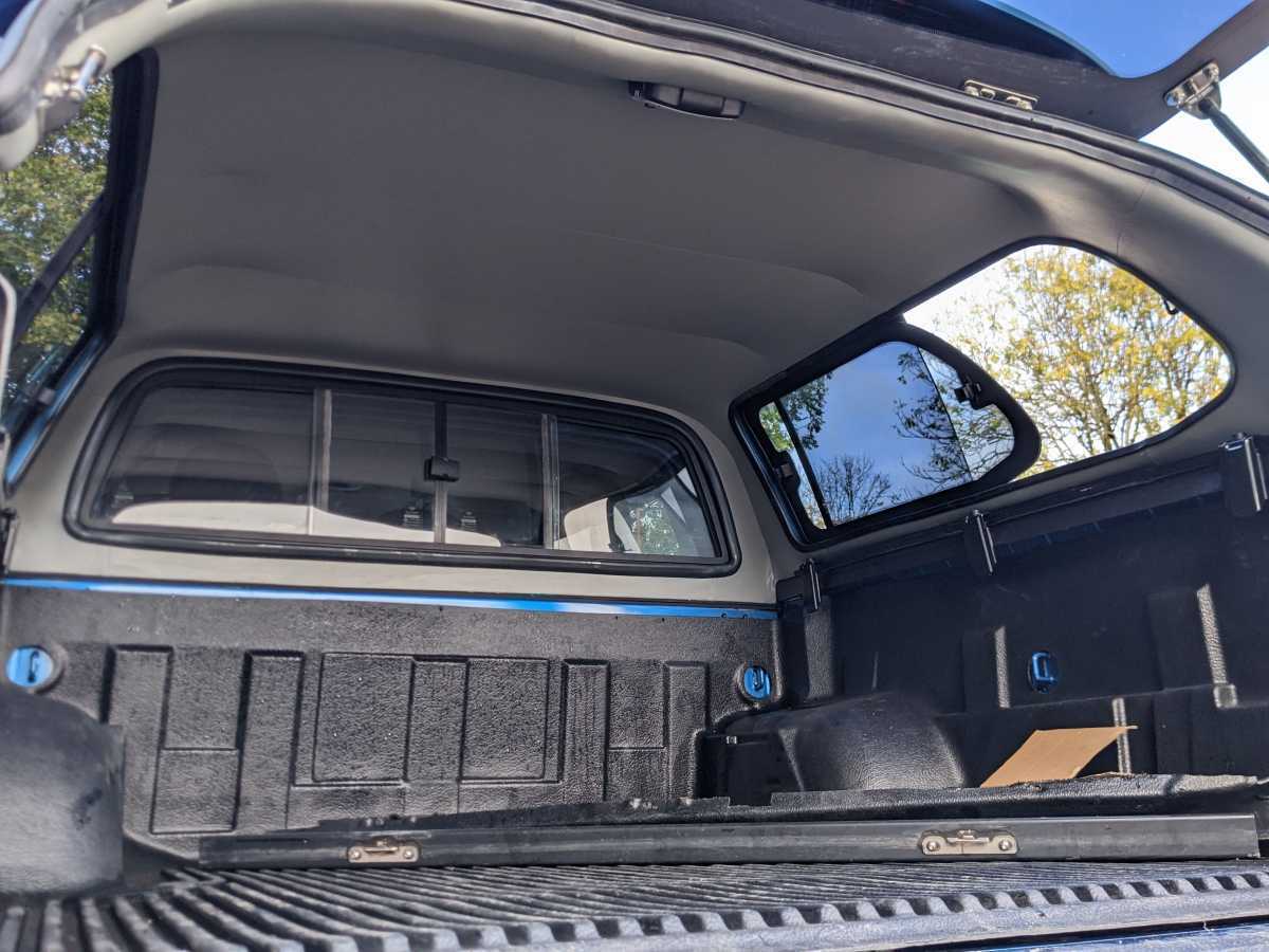 SJS Leisure Hardtop Canopy | Mitsubishi L200 Series 5/6 2015-2022 Double Cab 7 SJS Leisure Hardtop Canopy | Mitsubishi L200 Series 5/6 2015-2022 Double Cab - Image 7